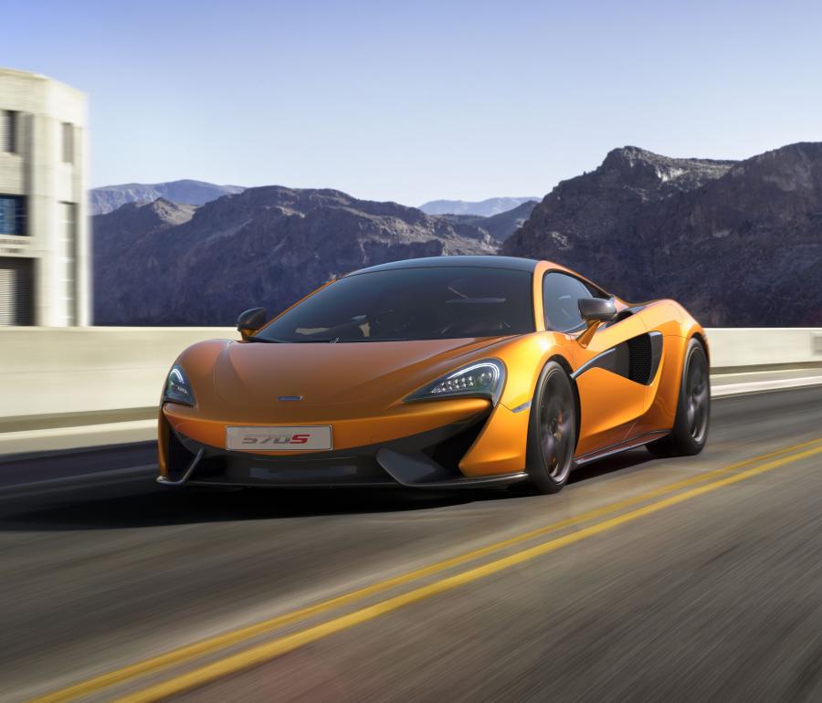  McLaren 570S Coupe 2015 года  (фото 16 из 38)